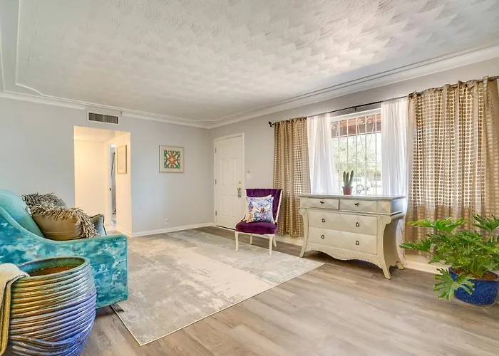 Ferienhaus Single-story Retreat ~ 1 Mi To Downtown Tucson! Tucson